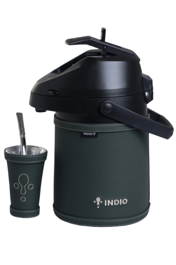 INDIO Termo Terere Termolar 2,5L Simil Negro Silvana *no incluye bombilla*